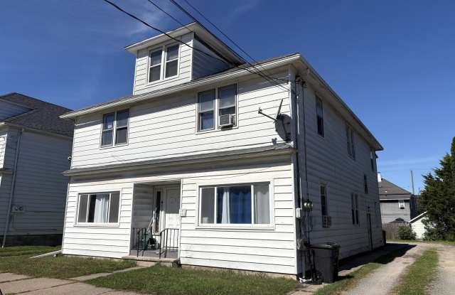 241 Lyndwood Avenue Gallery 1