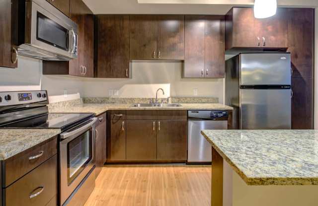 Arbour Square Apartment Gallery 2
