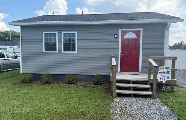 1 Bedroom 1 Bath cottage for rent photos photos