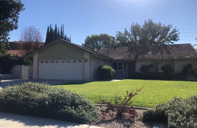 Beautiful upgraded 3b/2b home for rent in Canyon Crest! photos photos