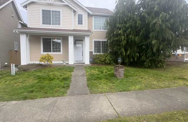 Charming 3-Bedroom, 4-Bath Home in the Heart of Orting photos photos
