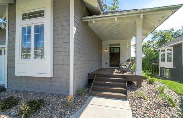5115 Ranchview Ln N Gallery 2