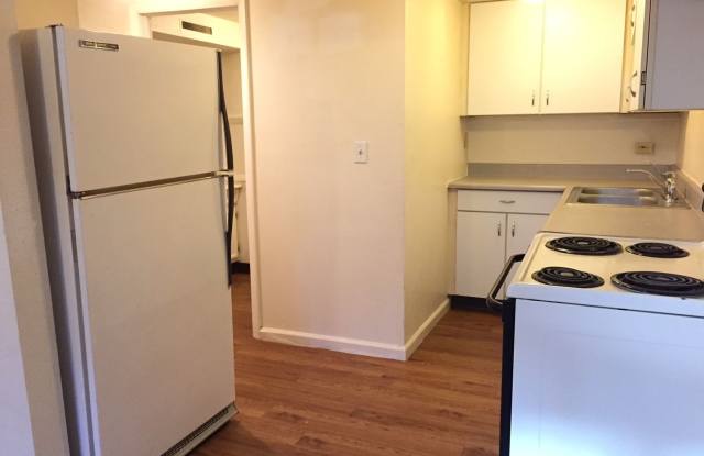 3158 S. Logan St Unit B Gallery 4