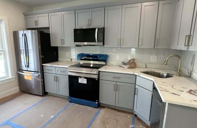 5 Walnut Ave. - 5 Walnut Avenue, Stoughton, MA 02072