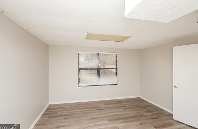 1062 Buckboard Court Gallery 3
