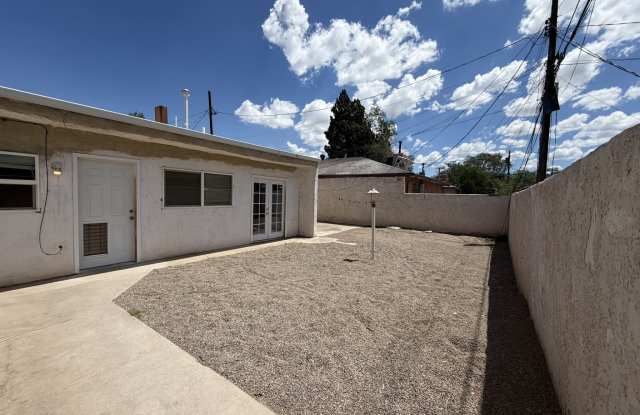 1510 Amherst Dr. SE - 1510 Gallery 1