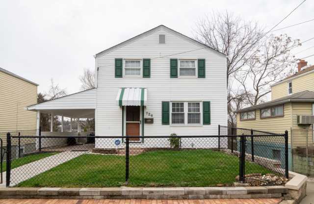 AVAILABLE JULY 1ST!! DON'T MISS this FANTASTIC home in a PRIME LOCATION! photos photos AVAILABLE JULY 1ST!! DON'T MISS this FANTASTIC home in a PRIME LOCATION! photos photos