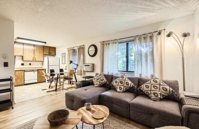 Mission Hills One Bed Condo For Rent! Central Fort Collins! photos photos