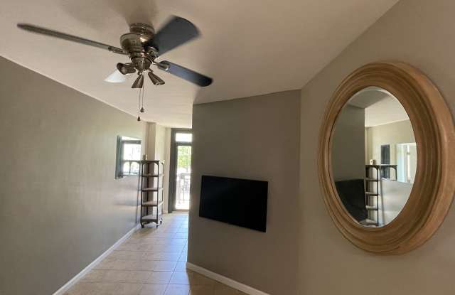 801 N Pitt St photos photos