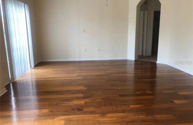 1409 BROKEN OAK DRIVE Gallery 4