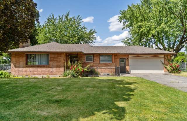 Beautiful 4 Bed, 2 Bath Home in Spokane Valley – Recently Remodeled Kitchen Spacious Layout! - 13915 East 4th Avenue, Spokane Valley, WA 99216 Beautiful 4 Bed, 2 Bath Home in Spokane Valley – Recently Remodeled Kitchen Spacious Layout! - 13915 East 4th Avenue, Spokane Valley, WA 99216