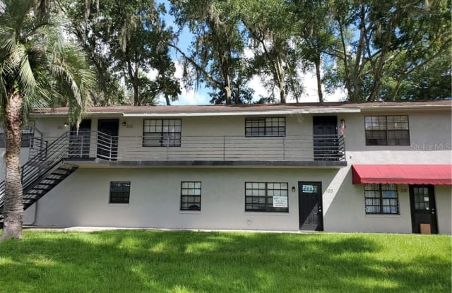 2227 S PINE AVENUE - 2227 Pine Avenue, Ocala, FL 34471
