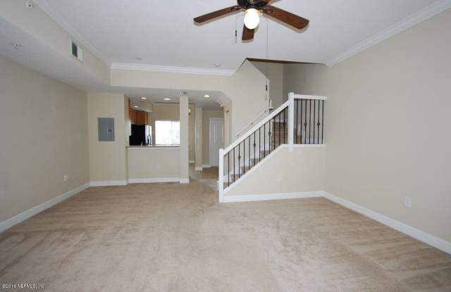 9745 TOUCHTON Gallery 2