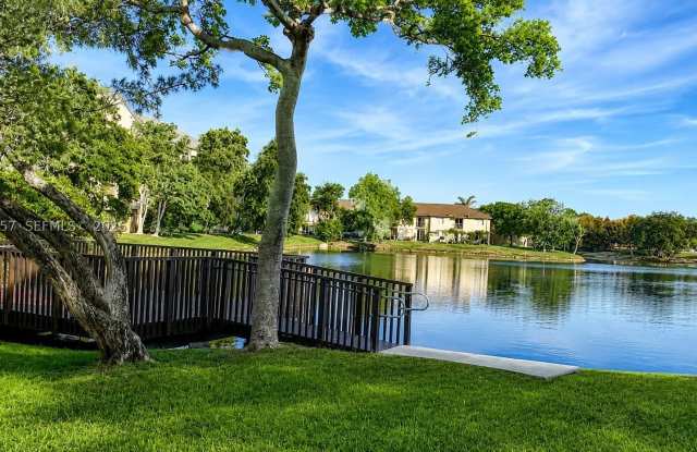 6701 SW 116th Ct Gallery 3