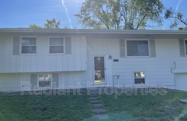 3111 East 38th Street photos photos