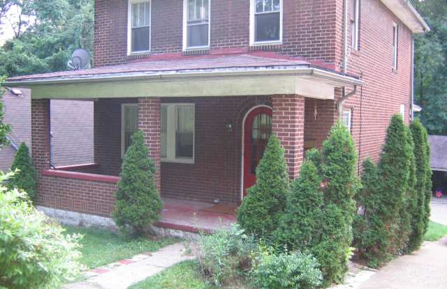 423 Braddock Rd photos photos