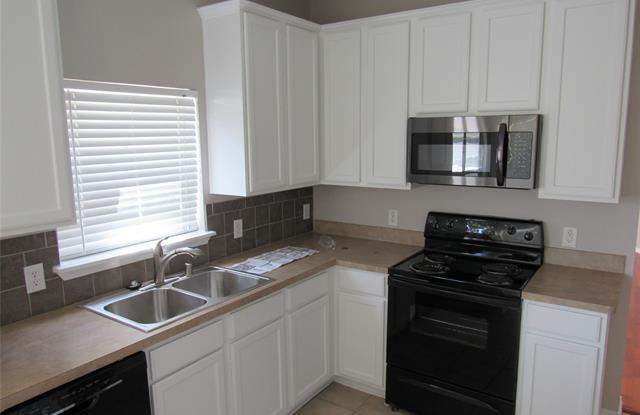 10235 Waterbury Drive Gallery 2