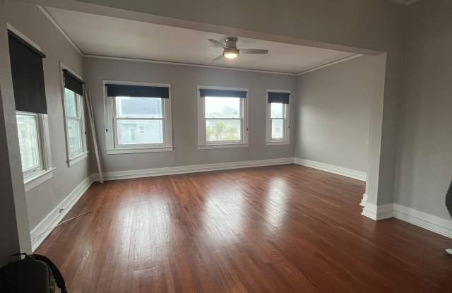 126-132 Hawthorn Street - 130 photos photos