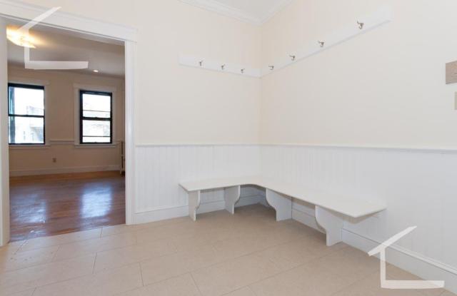 Unique BU Apartment photos photos