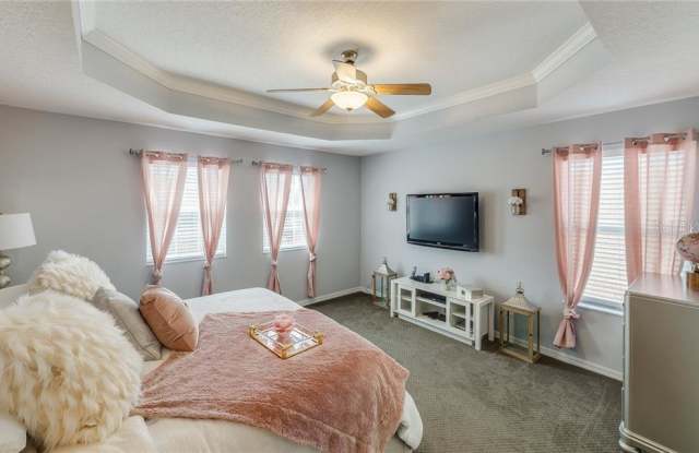 13951 GOLDEN RAIN TREE BOULEVARD Gallery 4