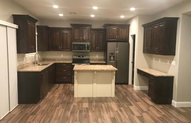 3 bedroom 2.5 bathroom Townhome in Santa Clara! photos photos 3 bedroom 2.5 bathroom Townhome in Santa Clara! photos photos