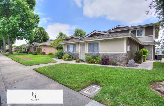 2 Bed | 1 Bath Condo in the Desirable Villa La Verne Community photos photos