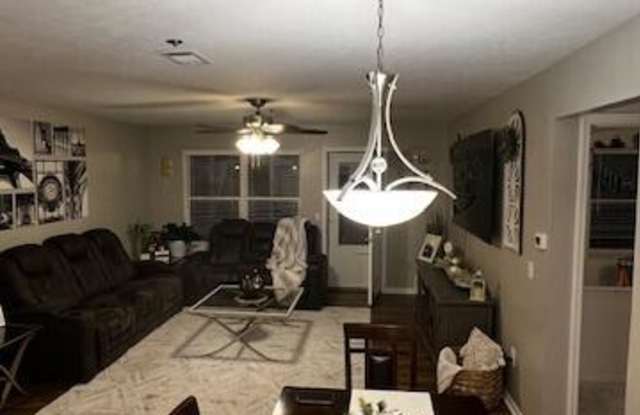 3065 Poplar Creek Dr SE Gallery 3