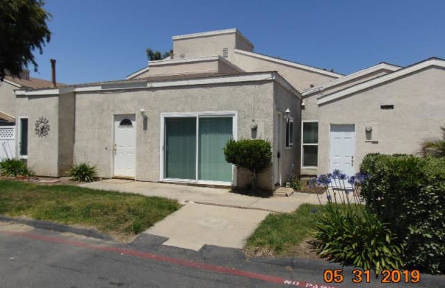 44520 La Paz Rd - 44520 La Paz Road, Temecula, CA 92592