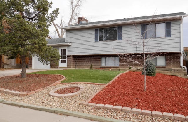 1750 South Ouray Street - 1750 South Ouray Street, Aurora, CO 80017