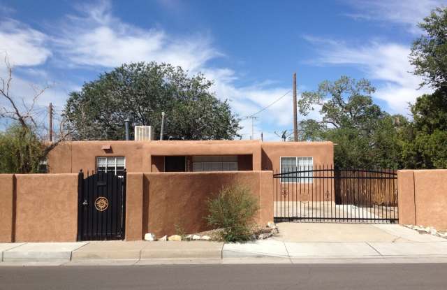 Wonderful 3 bed 2 bath home! photos photos