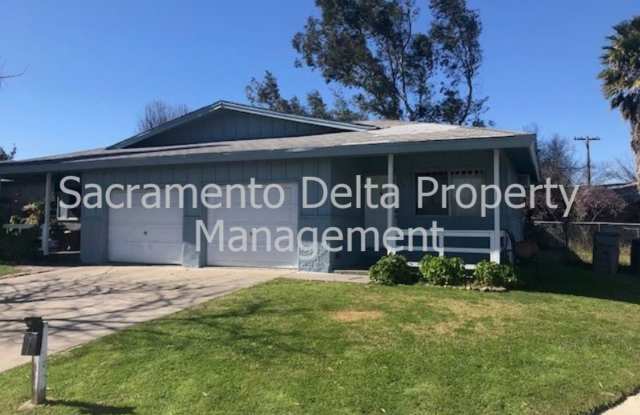 Coming Soon ** Great 2 bd/1ba Home in Strawberry Manor - 27 Scoles Court, Sacramento, CA 95838