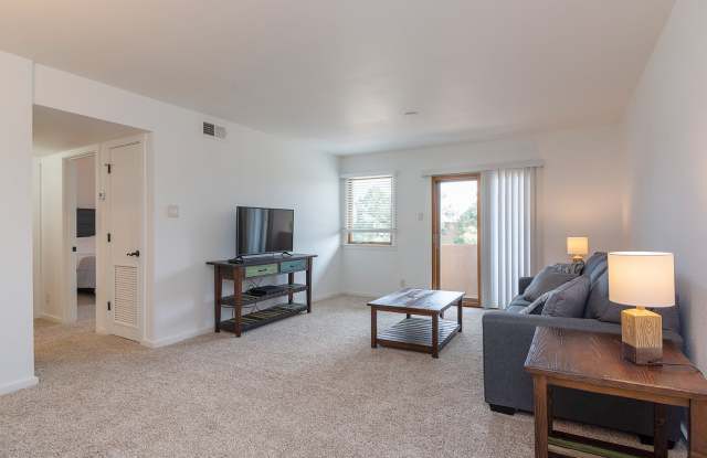 Fully Furnished One Bedroom Condo Available Now! photos photos