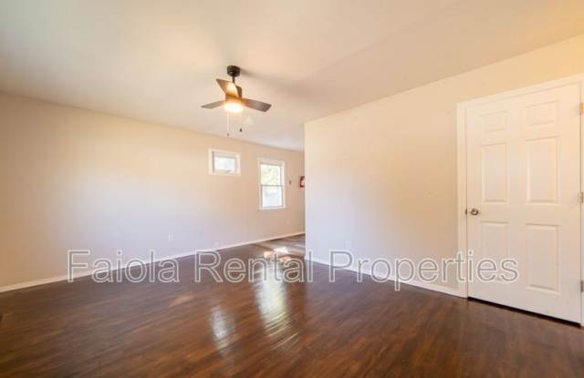 519 Berkeley Drive Gallery 2