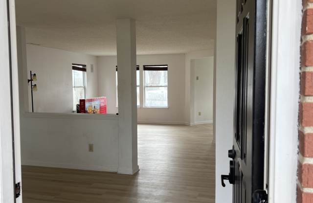 10987 Delphi Dr Gallery 1