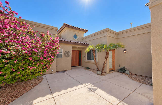 HOME IN GATED COMMUNITY Gallery 1