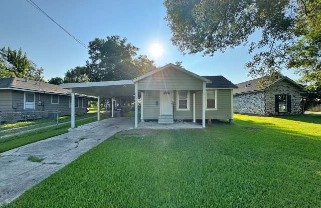 3227 Burton St photos photos