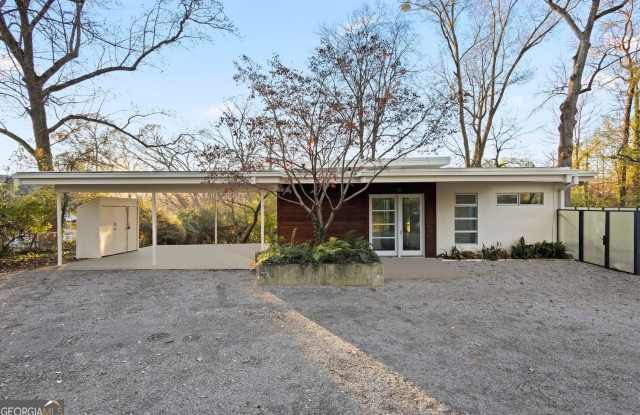 935 Custer Avenue SE - 935 Custer Avenue Southeast, Atlanta, GA 30316