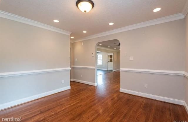 14101 Ramblewood Dr Gallery 2