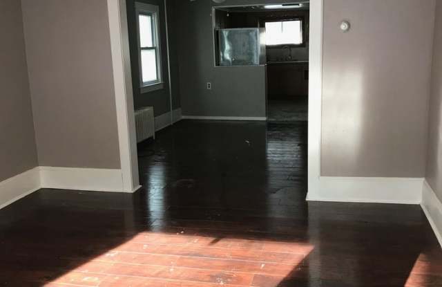 3 bedroom 1 bathroom Gallery 3