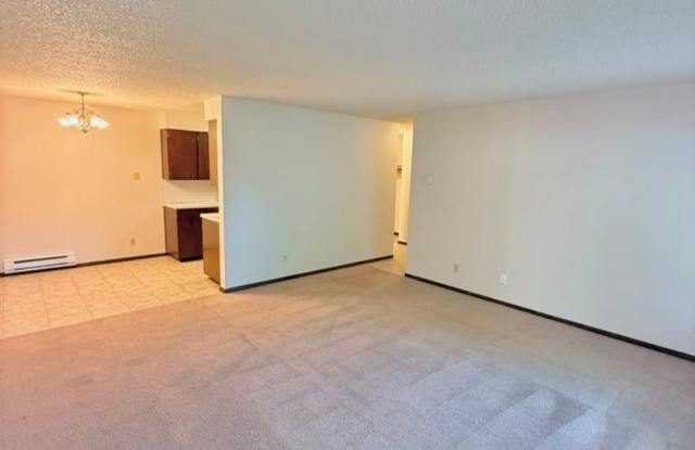 18524 TM JD GISZ LLC Gallery 4