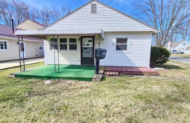 Updated 3 Bedroom Ranch style home photos photos