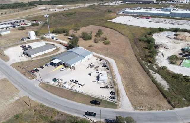 117 Industrial Loop photos photos