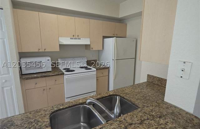 2500 Centergate Dr photos photos