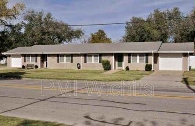 2318 W Mccormick Ave - 2318 West Mccormick Street, Wichita, KS 67213