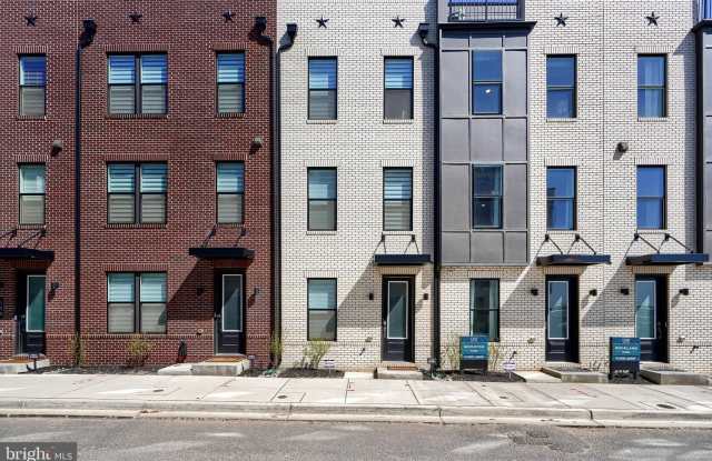 111 GLASS LANE photos photos