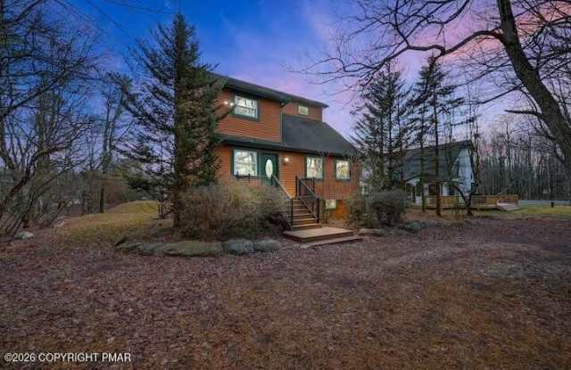 762 Stony Mountain Road Gallery 1