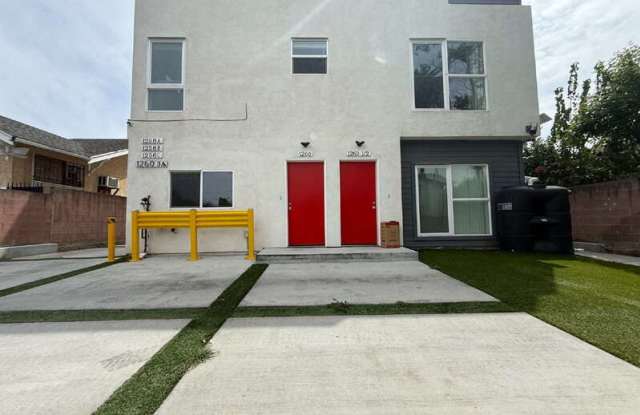 1260 Leighton Avenue photos photos