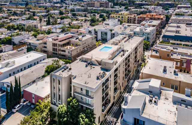 Hidden Gem in Beautiful Beverly Hills and West Hollywood Gallery 3
