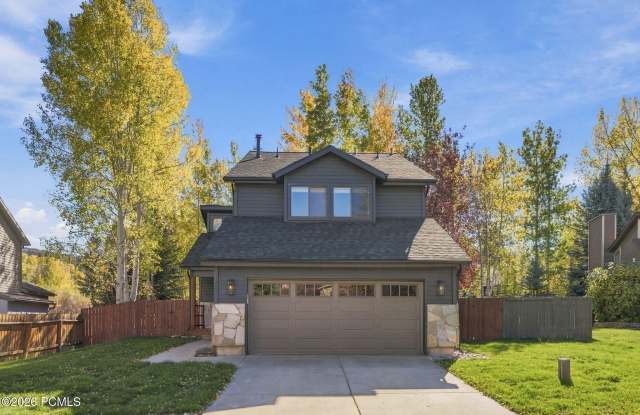 1327 W Quail Meadows Road Gallery 2