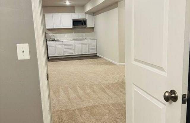 9824 STONEHAVEN CT Gallery 2